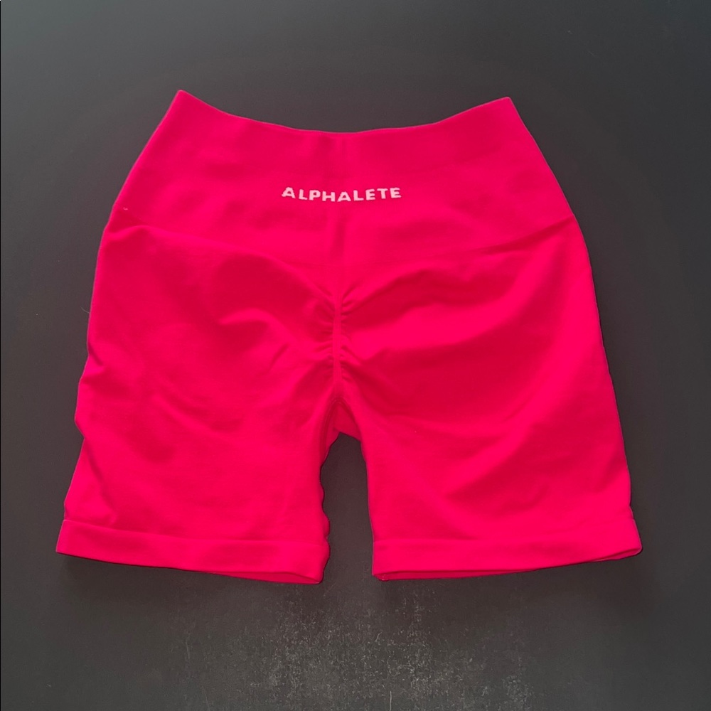 Alphalete Women's Vibrant Pink Bike Shorts
